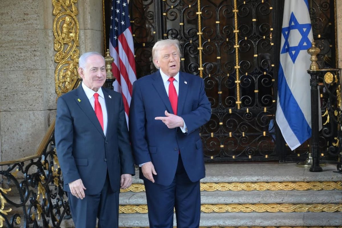 Trump\'tan Netanyahu\'ya İran uyarısı: Enerji sahalarına dokunma
