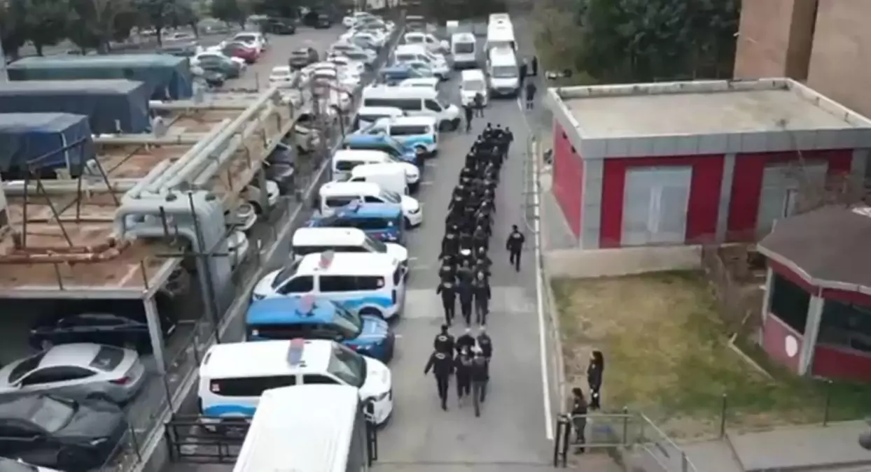 DEAŞ\'a Yönelik Operasyon: 139 Şüpheli Yakalandı