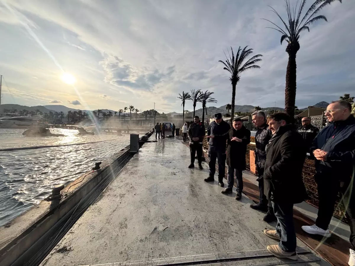 Bodrum Marina\'da Yangın: 7 Tekne Battı