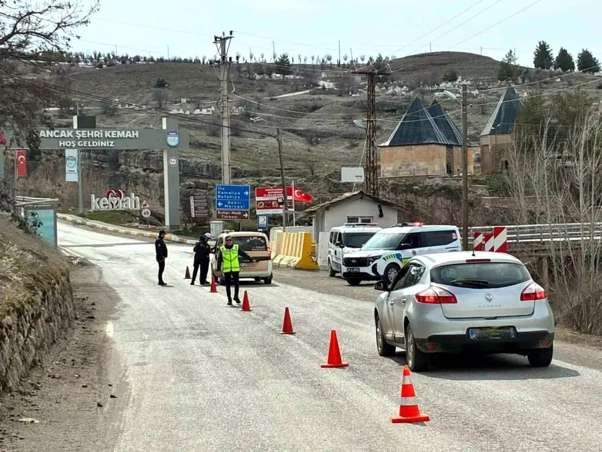 Erzincan\'da Bayram Trafik Denetimi