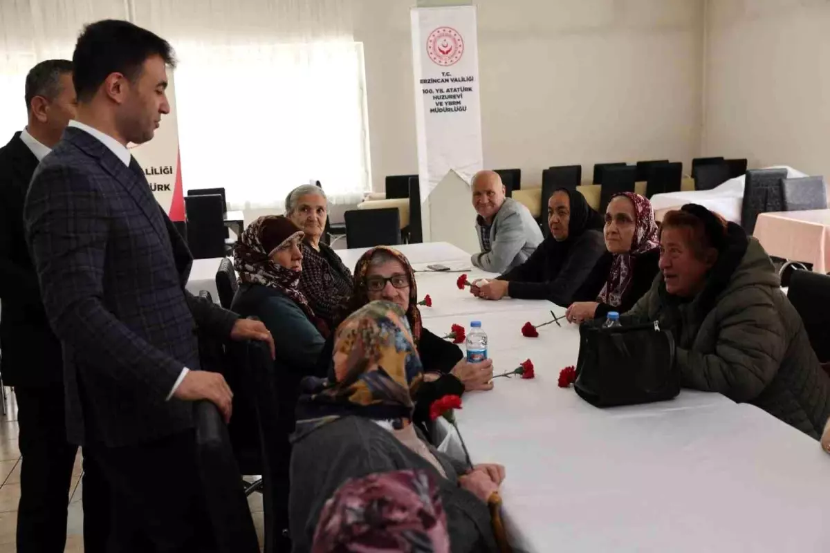 Bayramda Huzurevi Ziyareti