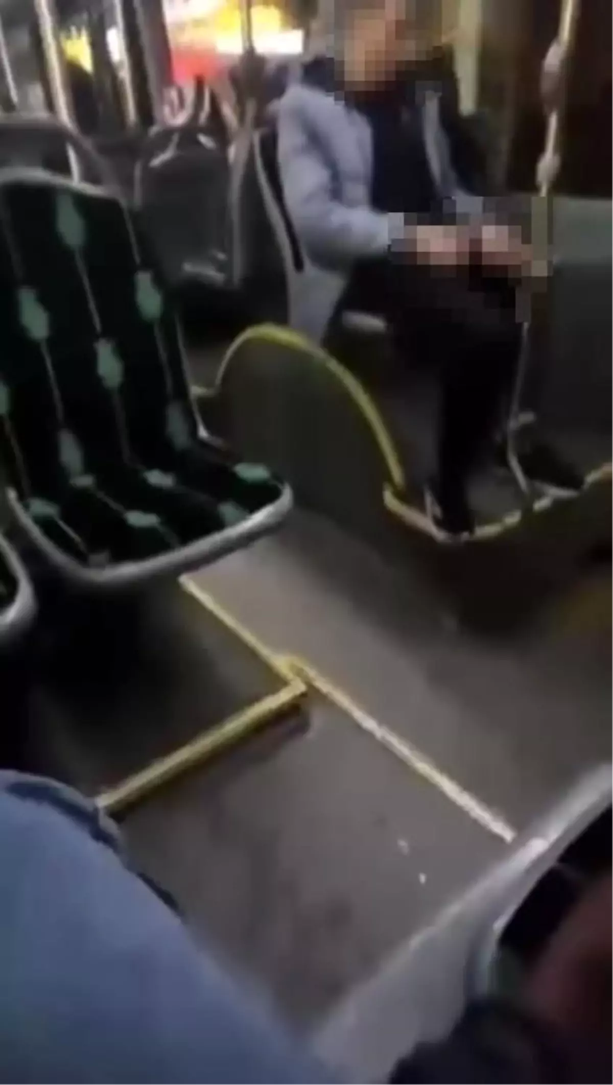 Kocaeli\'de Otobüste Skandal Anlar