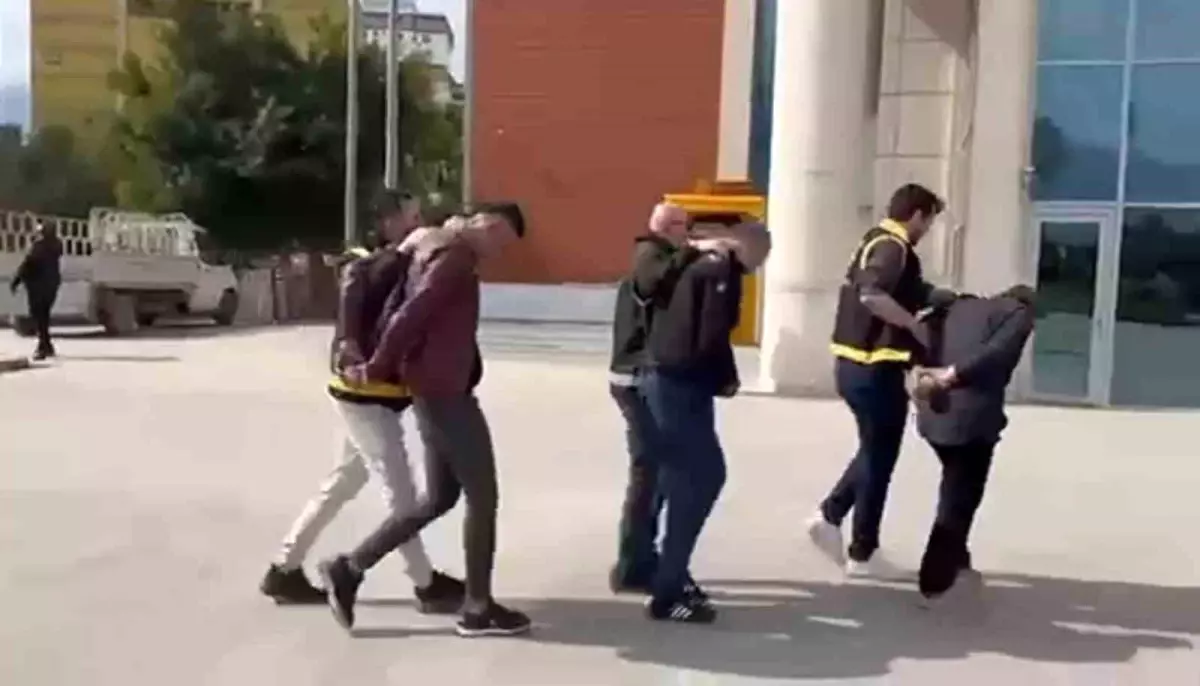 İskenderun\'da 3 Suçlu Gözaltına Alındı