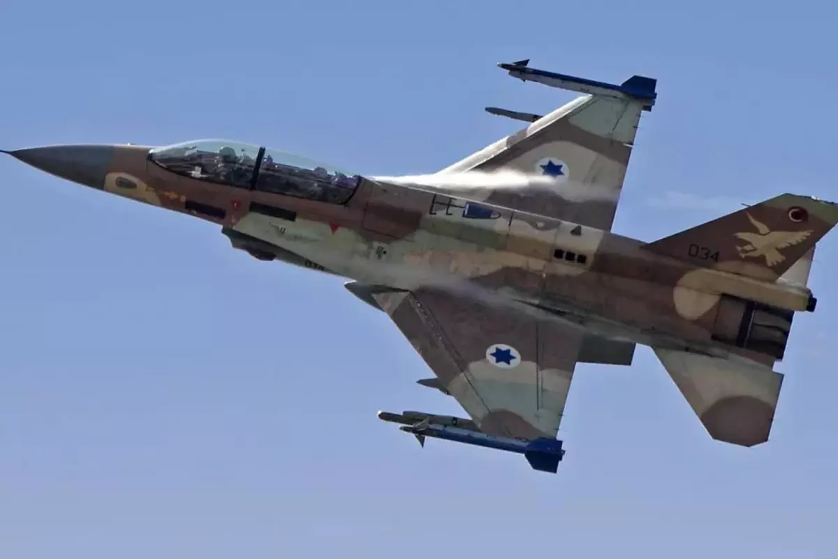 İran \'\'F-16 savaş uçağını vurduk\'\' dedi, İsrail\'den jet hızında açıklama geldi