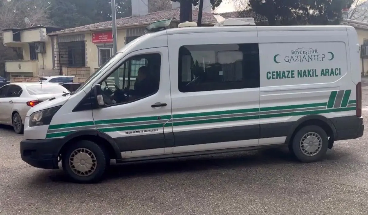 Gaziantep\'te Fatal Kaza: Genç Sürücü Hayatını Kaybetti