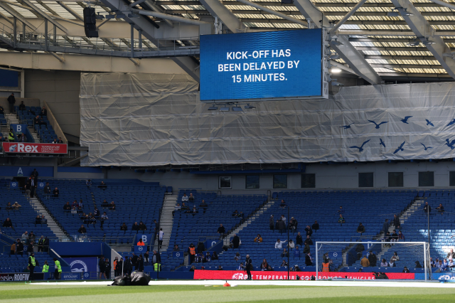 Liverpool'un maçı trafik kazası nedeniyle geç başlayacak Liverpool'un maçı trafik kazası nedeniyle geç başlayacak