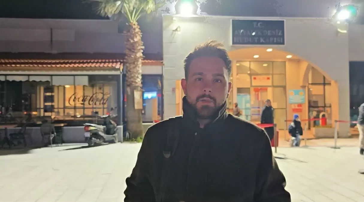 Türk Turistler Midilli\'de Mahsur Kaldı