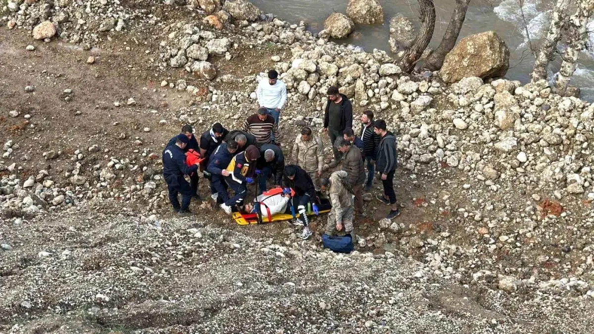 Adıyaman\'da Trafik Kazası: 3 Yaralı