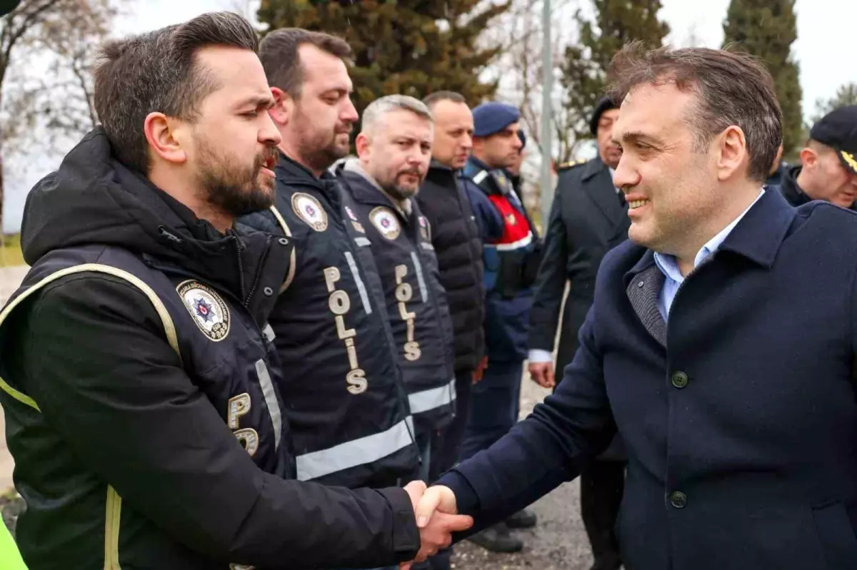 Vali Sözer\'den Güvenlik Güçlerine Bayram Ziyareti