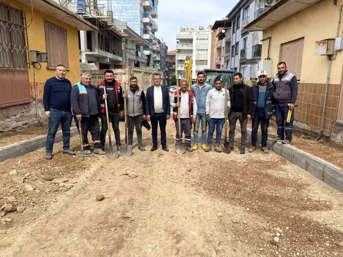 Alaşehir\'de asfalt sezonu açıldı
