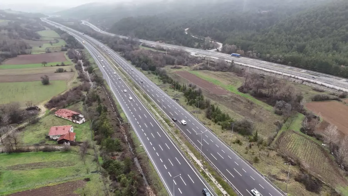 Bolu Geçişinde Trafik Rahat