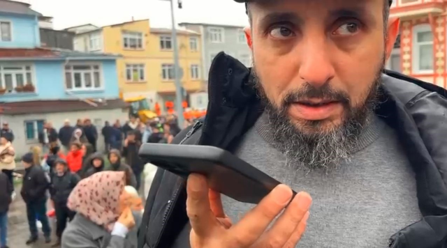 Fatih'te çöken binada enkaz altında kalanlar böyle kurtarıldı Fatih'te çöken binada enkaz altında kalanlar böyle kurtarıldı