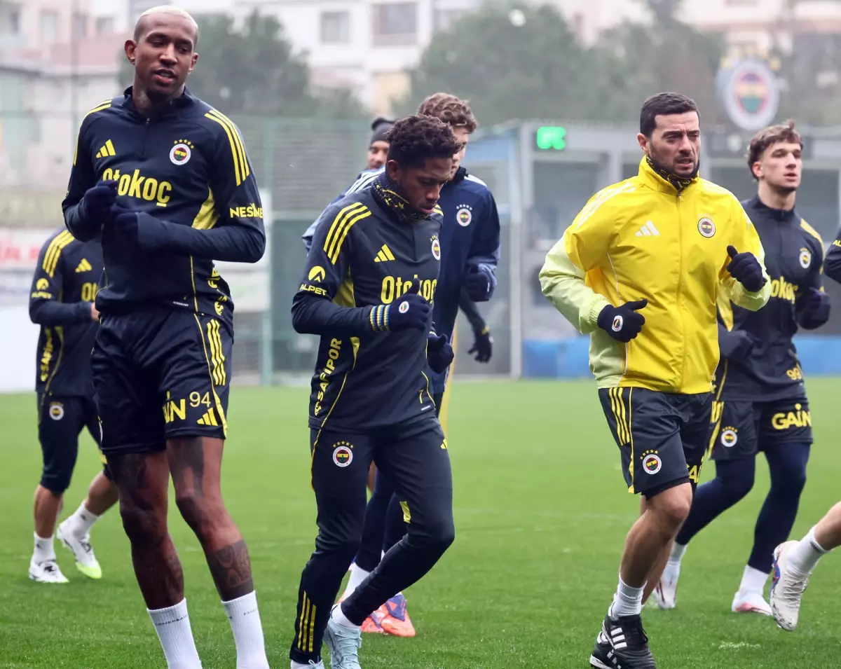 Fenerbahçe, Beşiktaş Maçına Hazırlanıyor