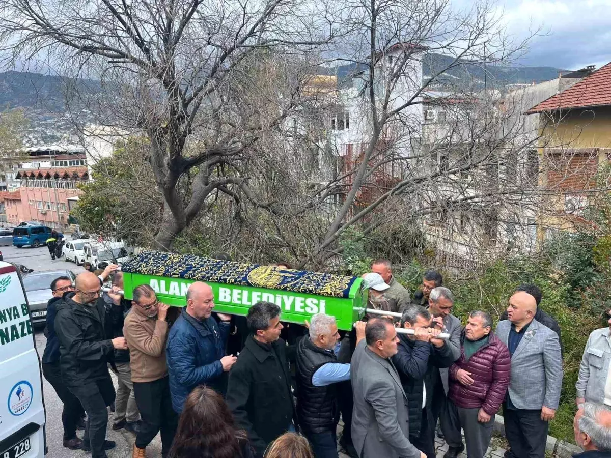 Fazıl Tunç İçin Anma Töreni Düzenlendi