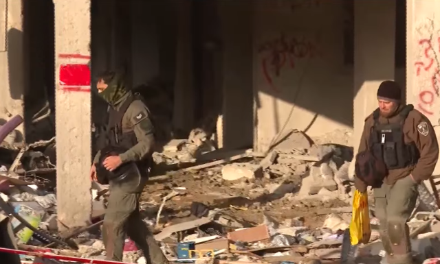 İran'ın vurduğu Arad'da büyük yıkım! Olayın vahameti gün ağarınca ortaya çıktı İran'ın vurduğu Arad'da büyük yıkım! Olayın vahameti gün ağarınca ortaya çıktı