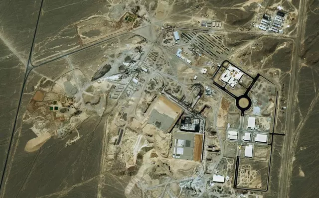 İran, İsrail'in Arad kentini vurdu: 6 ölü, 100'den fazla yaralı