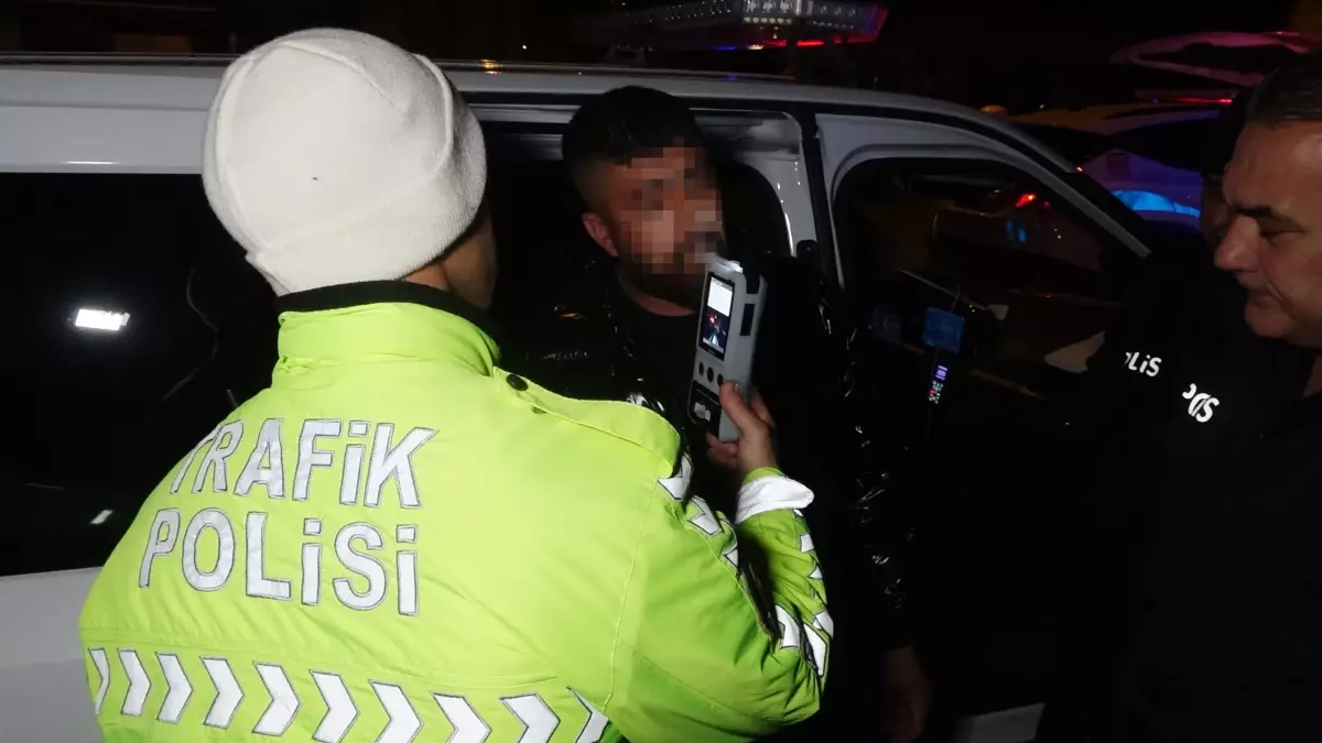 Uyuşturucu Madde Kullanırken Yakalandı