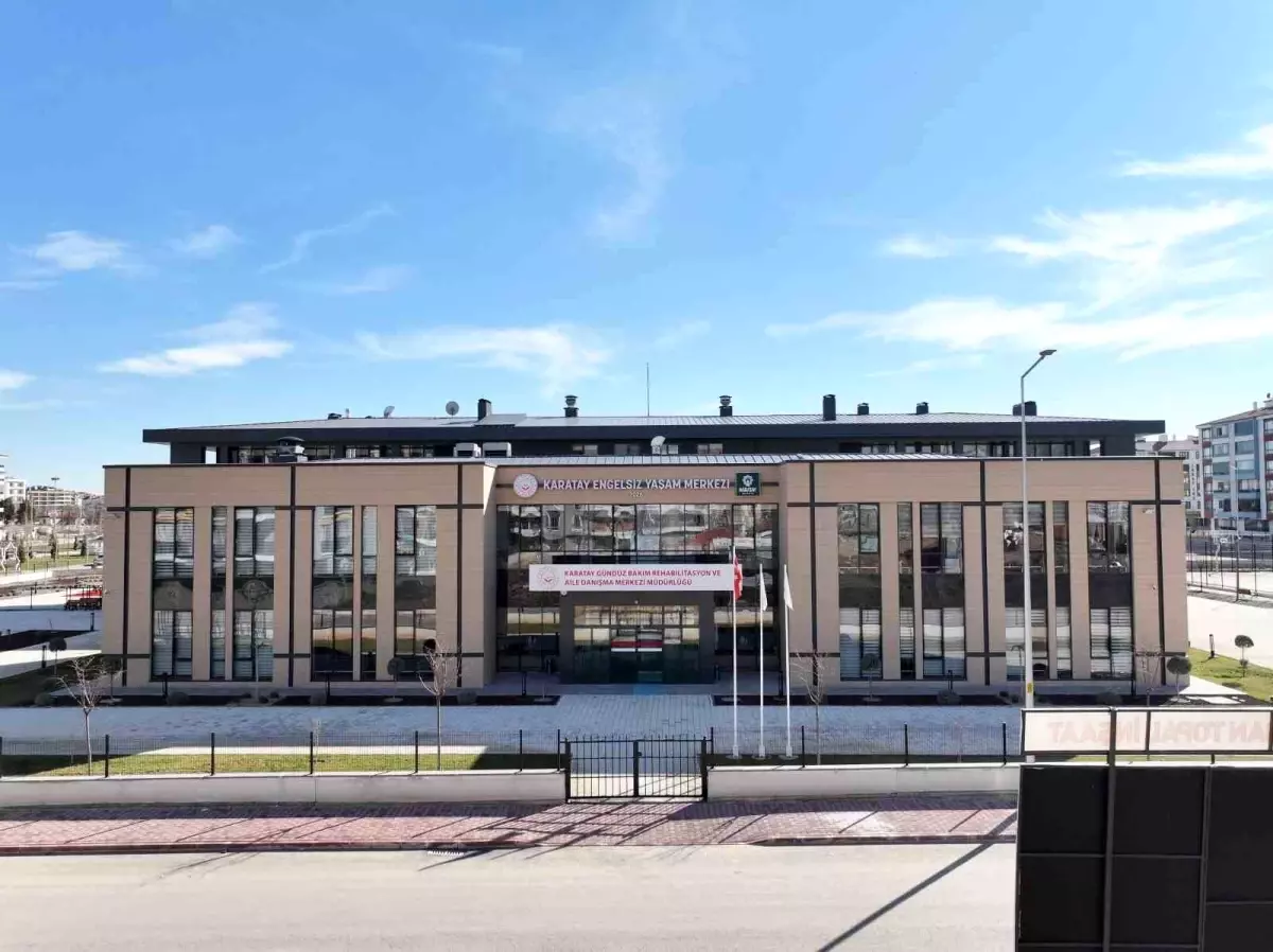 Türkiye\'nin en büyük Engelsiz Yaşam Merkezi hasta kabulüne başladı