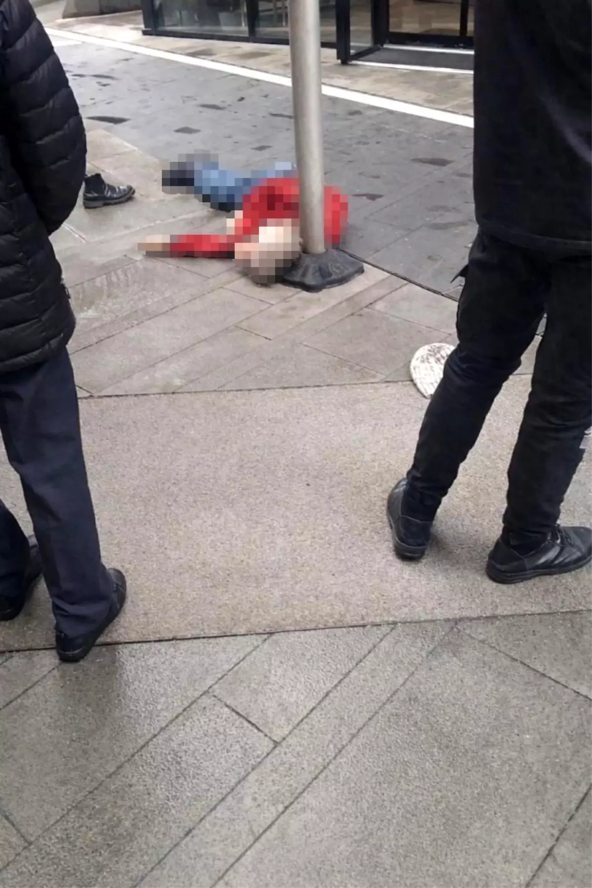 Erol Köse 16. Kattan Düşerek Hayatını Kaybetti