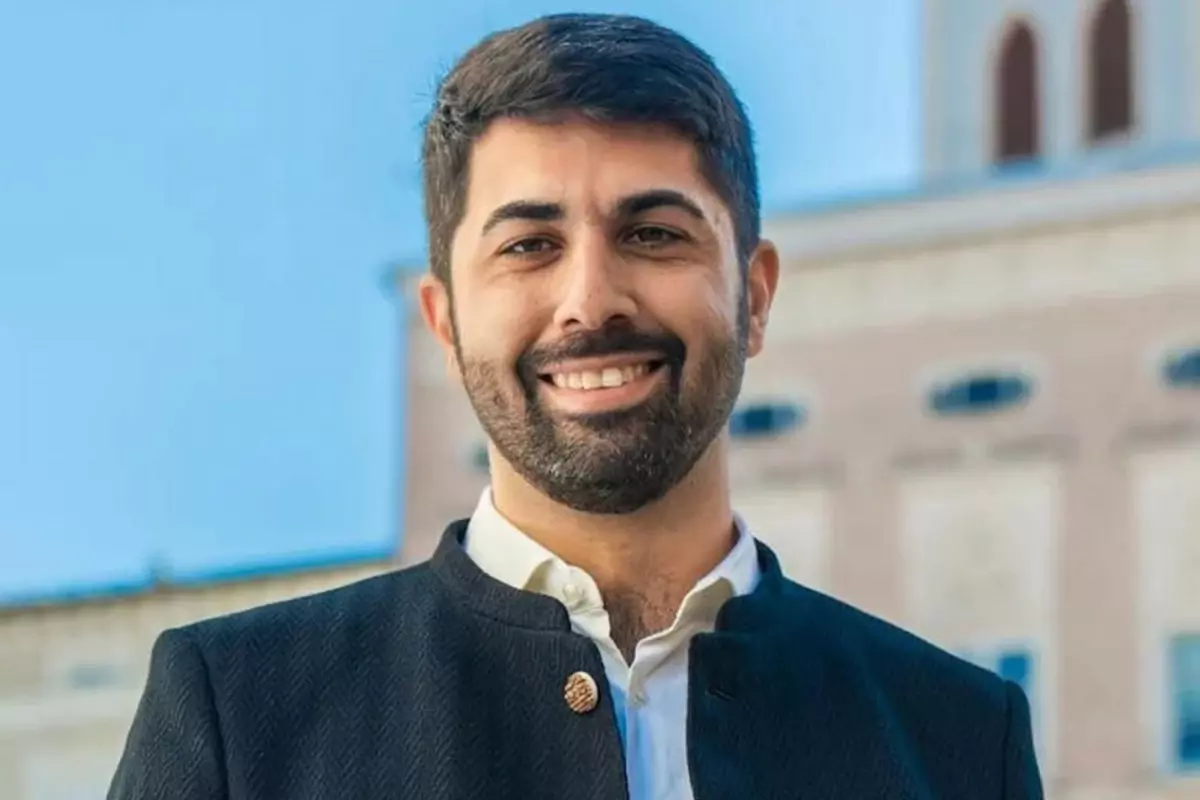 Almanya\'da tarihi zafer: Hristiyanların kalesine Elbistanlı belediye başkanı