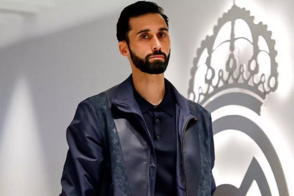 Arbeloa\'nın ceketi olay oldu