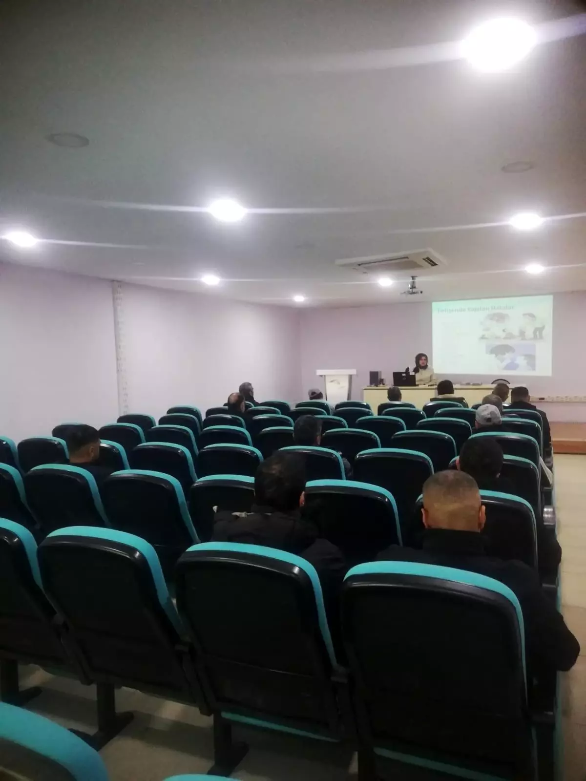 Elazığ\'da yükümlülere \'İletişim Becerileri\' semineri verildi