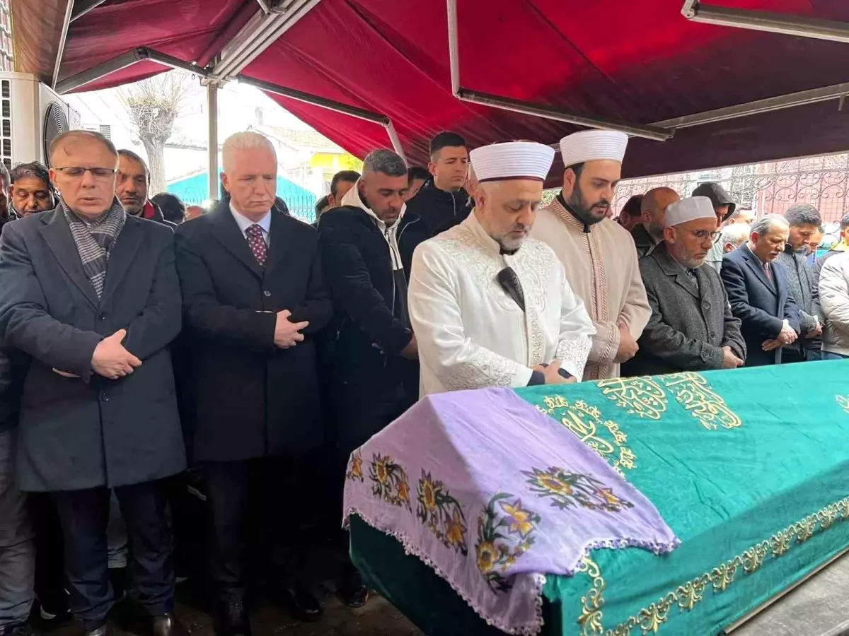 Fatih\'te Doğal Gaz Patlamasında Acı Kayıp