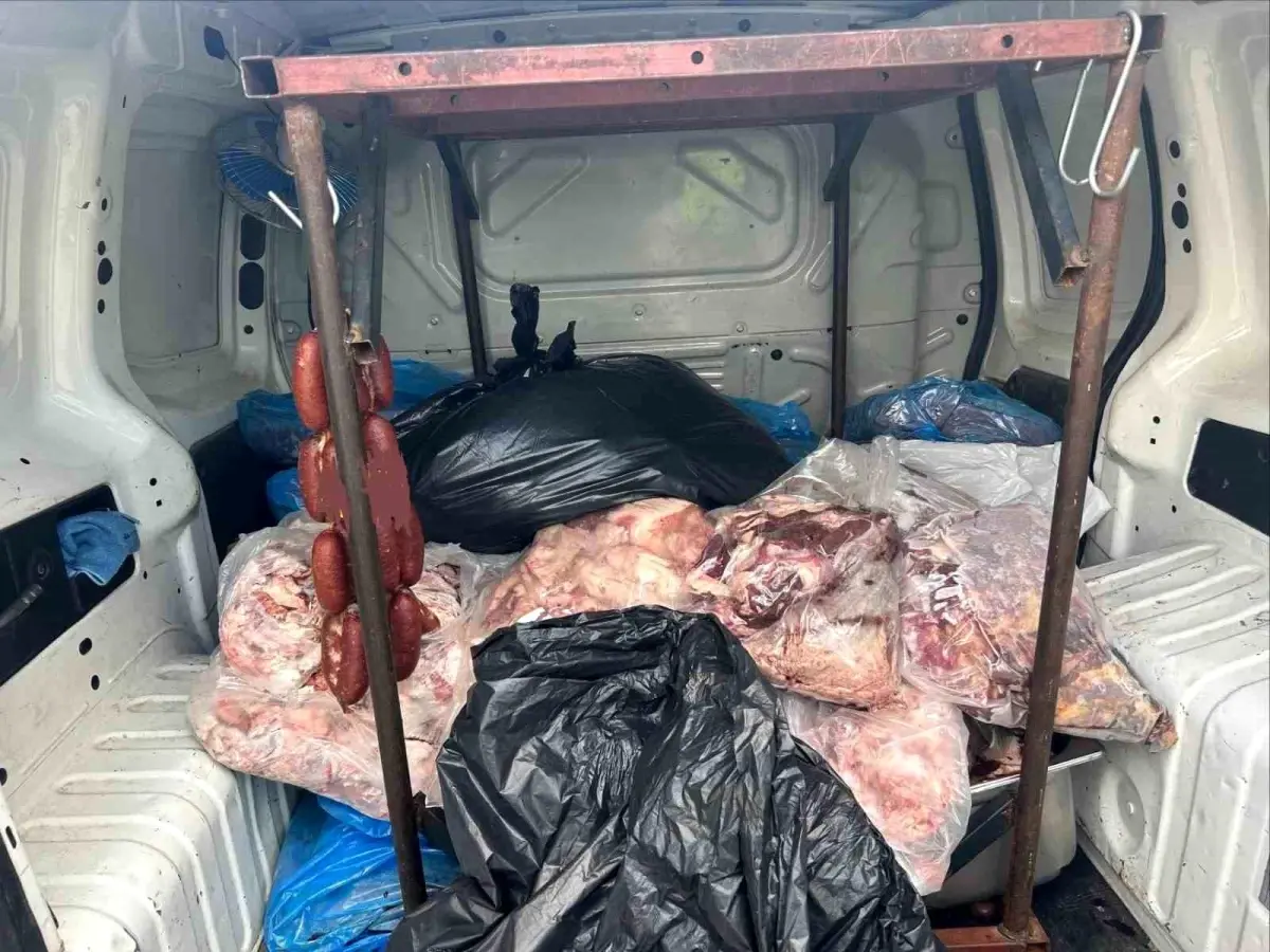 Kırşehir\'de Bozulmuş Et Ele Geçirildi