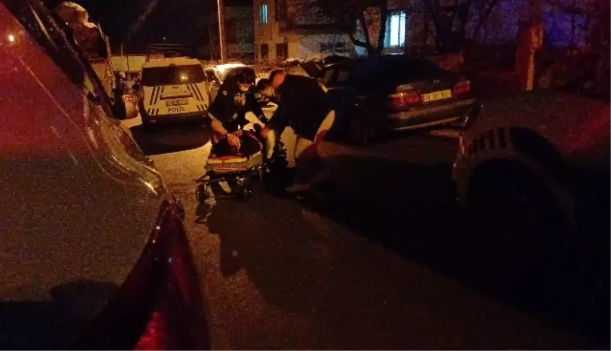 Çorum\'da Komşular Arasında Bıçaklı Kavga: 6 Yaralı
