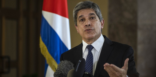 Küba: ABD'den gelebilecek olası bir saldırı karşısında askeri hazırlık yapıyoruz