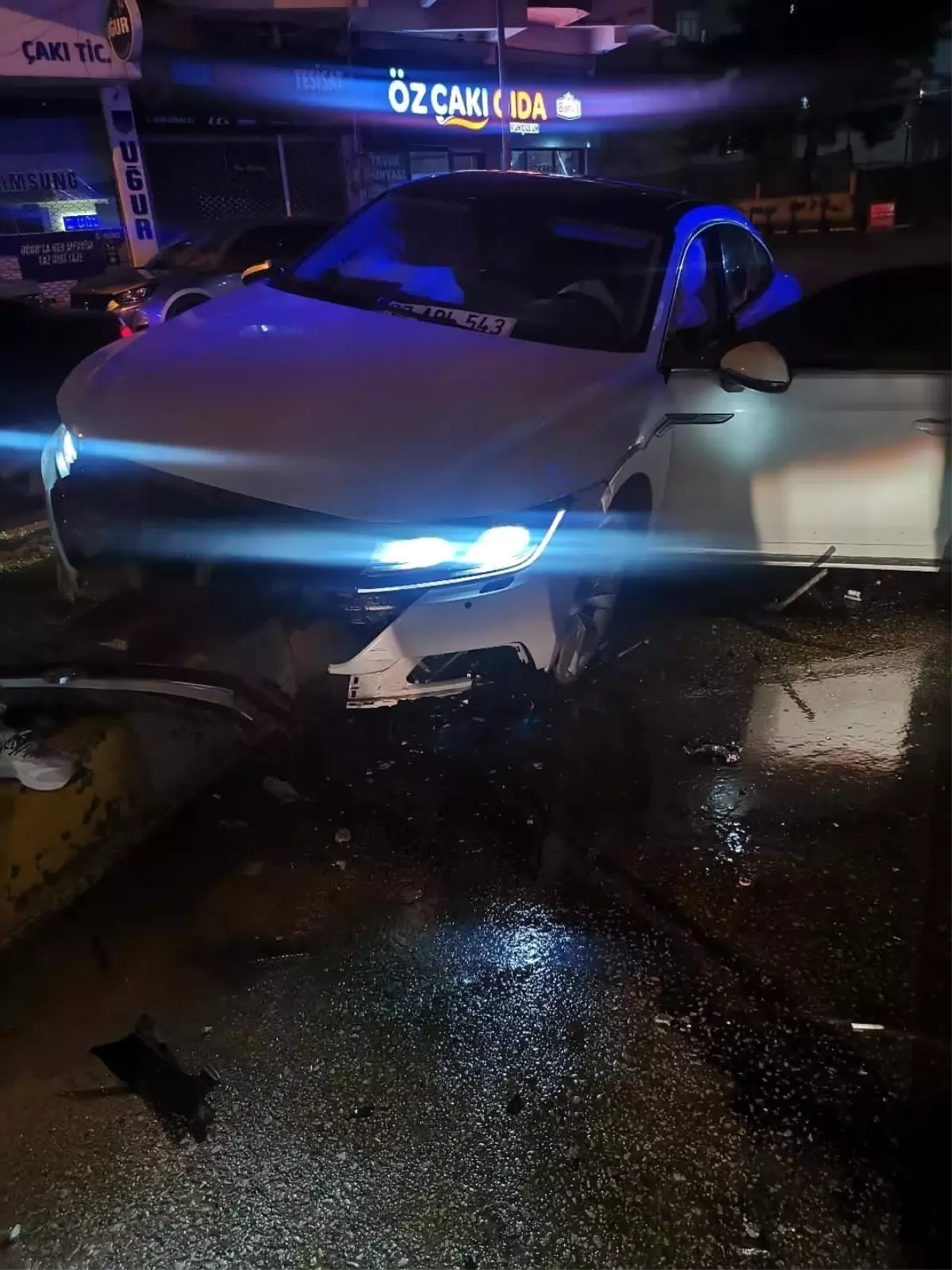 Kızıltepe\'de Kaza: 2 Yaralı