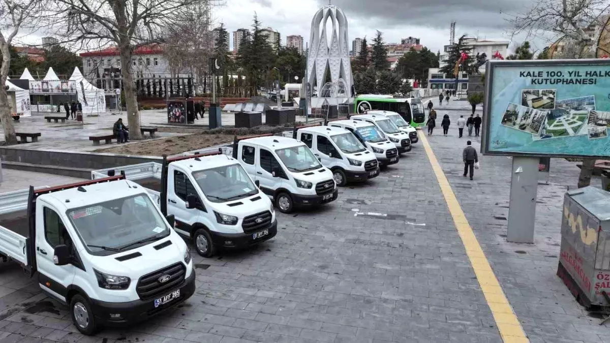 Niğde Belediyesi araç filosunu büyütmeye devam ediyor