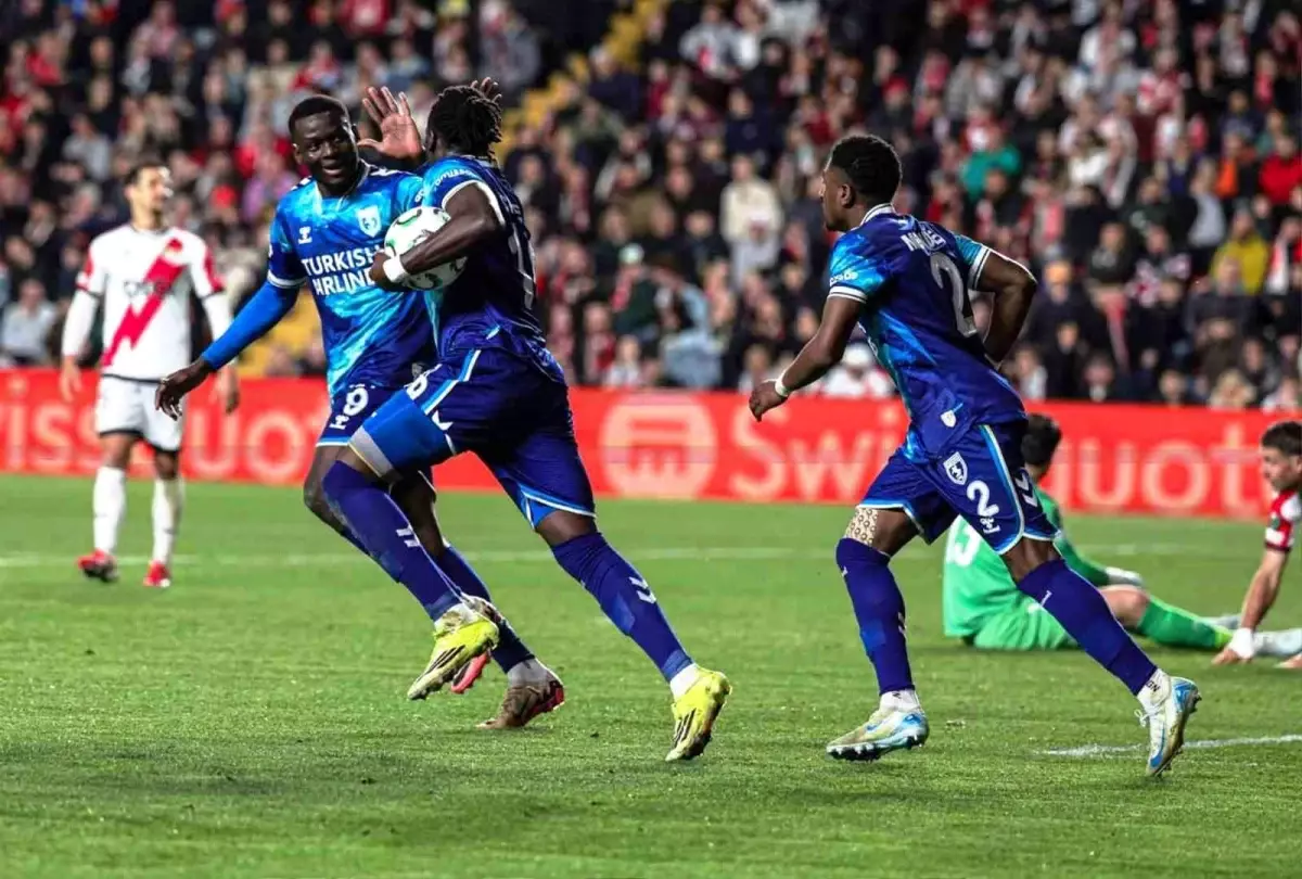 Samsunspor\'dan 6 Futbolcu Milli Takımlara Davet Edildi