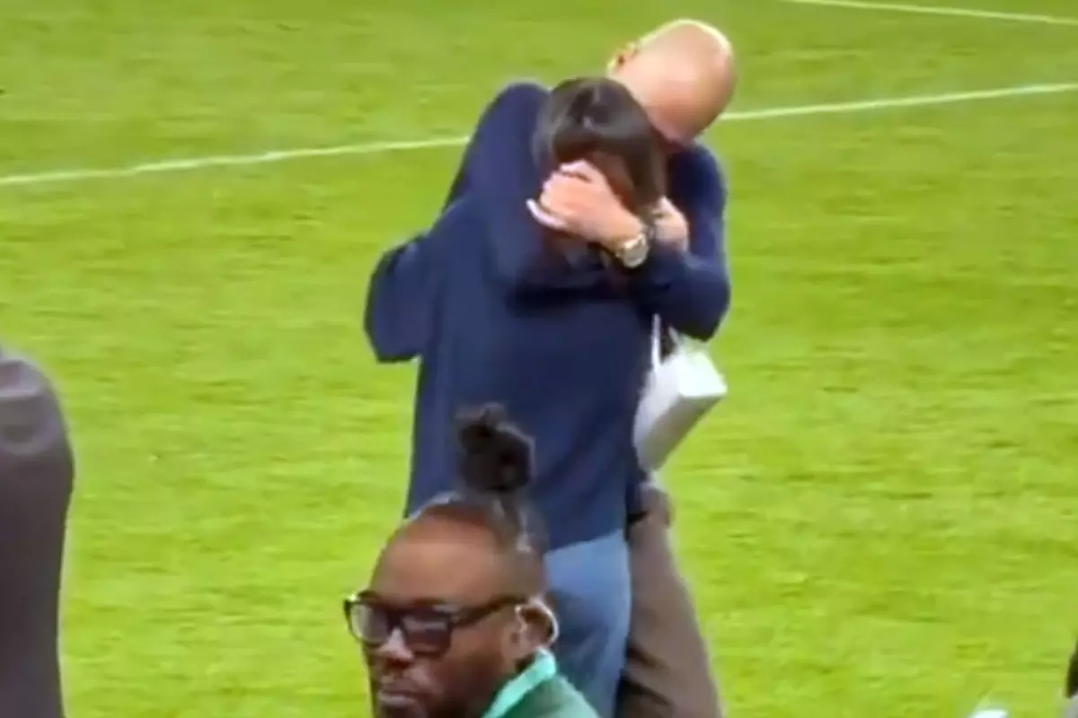 Tarihi maçtan sonra viral olan görüntü