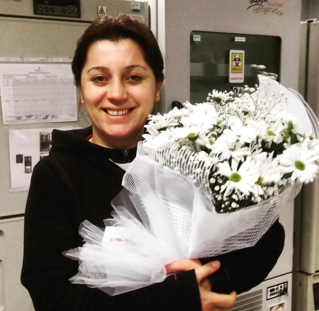 9 ay önce evladını kaybeden anne oğlunun yanına defnedildi