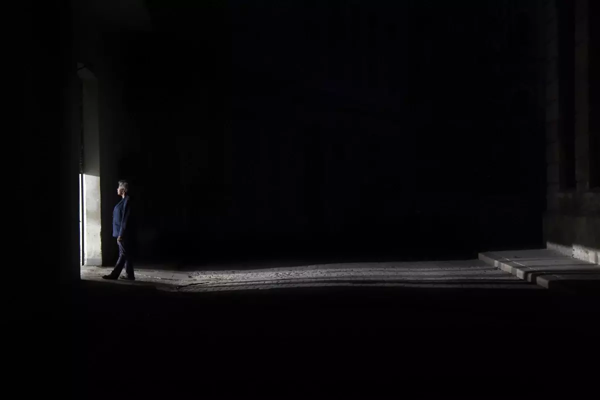 Küba\'da Elektrik Kesintisi Sonrası Yeniden Devreye Girdi