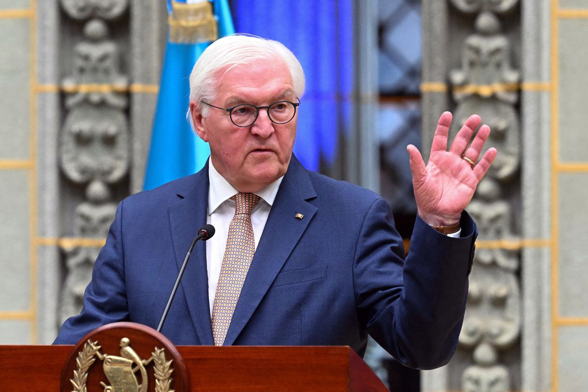 Almanya Cumhurbaşkanı Steinmeier: ABD-İsrail\'in İran savaşı felaket bir hata