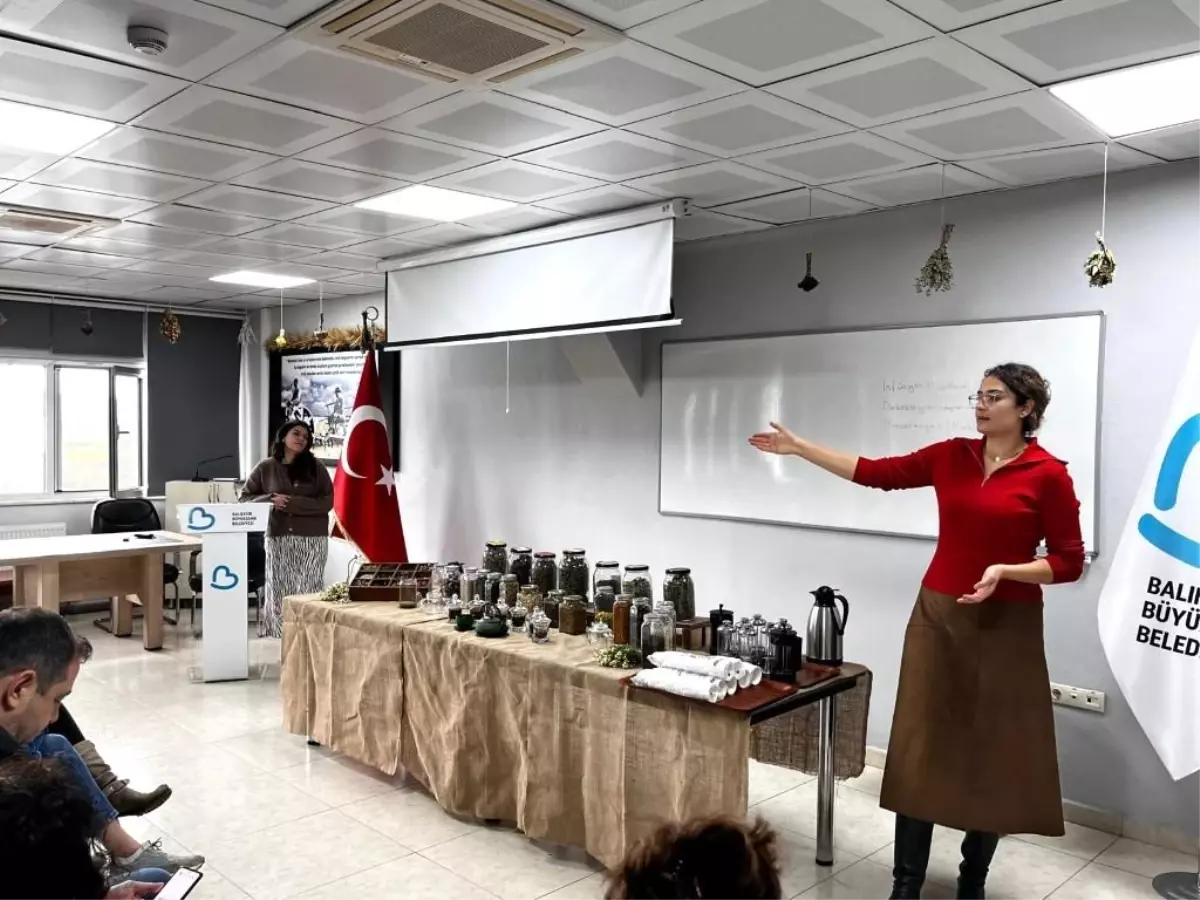 BAÇEM\'de "Ayın Atölyesi" programlarına yoğun ilgi