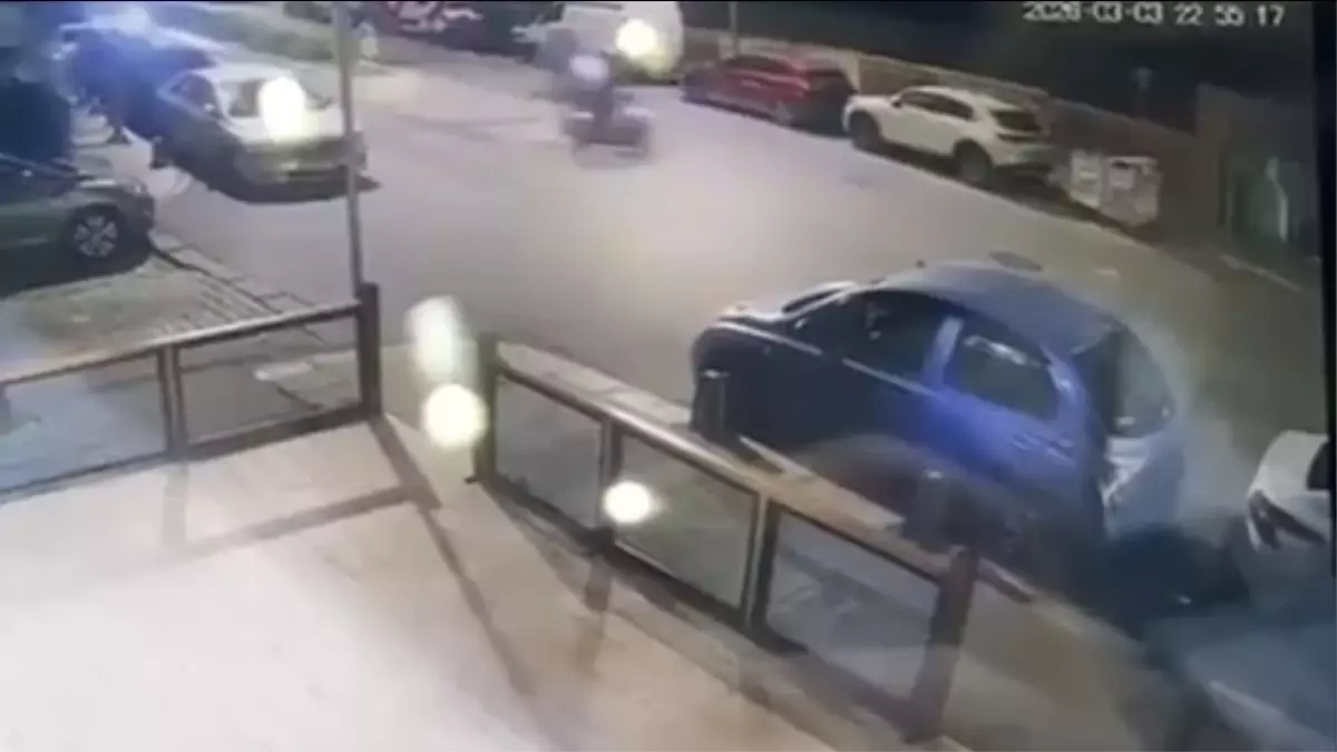 Bakırköy\'de Motosiklet Kazası: Miray Çakır Hayatını Kaybetti