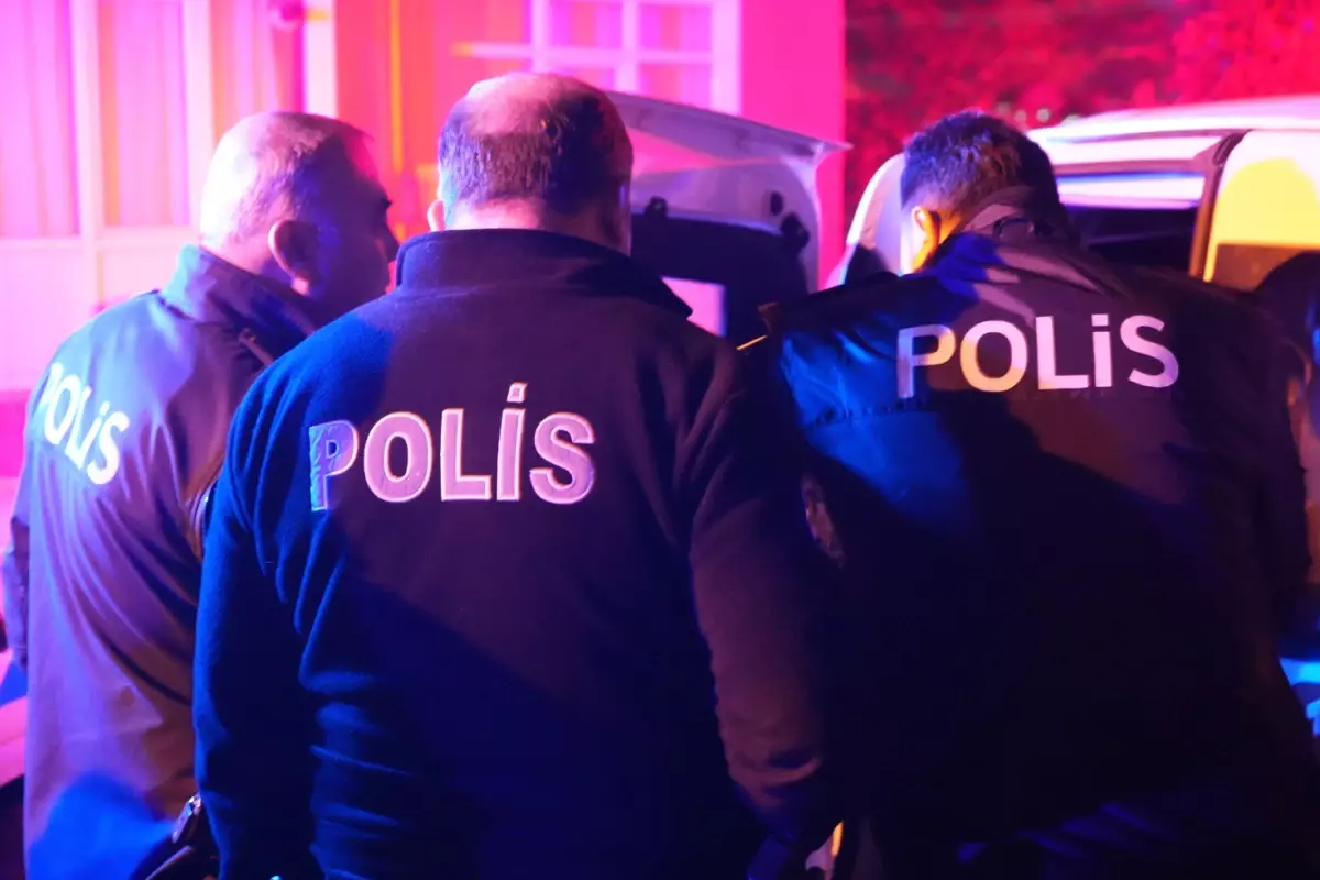 Bayram ziyaretine gittiği dayısını öldürdü