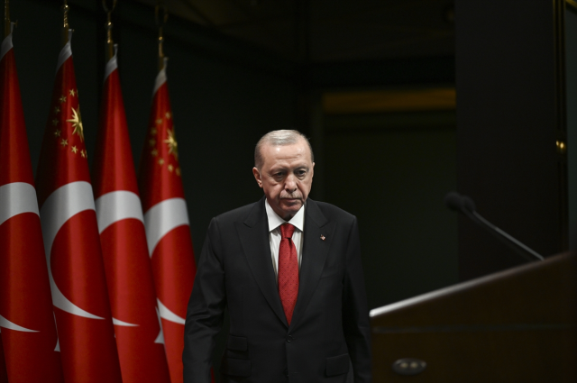 Kabine sonrası Erdoğan'dan 'İran' mesajı: Ülkemizi ateş çemberinin dışında tutacağız