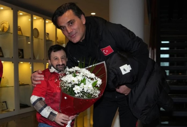 Köksal Baba'dan A Milli Takım'a sürpriz! Sosyal medyayı salladı