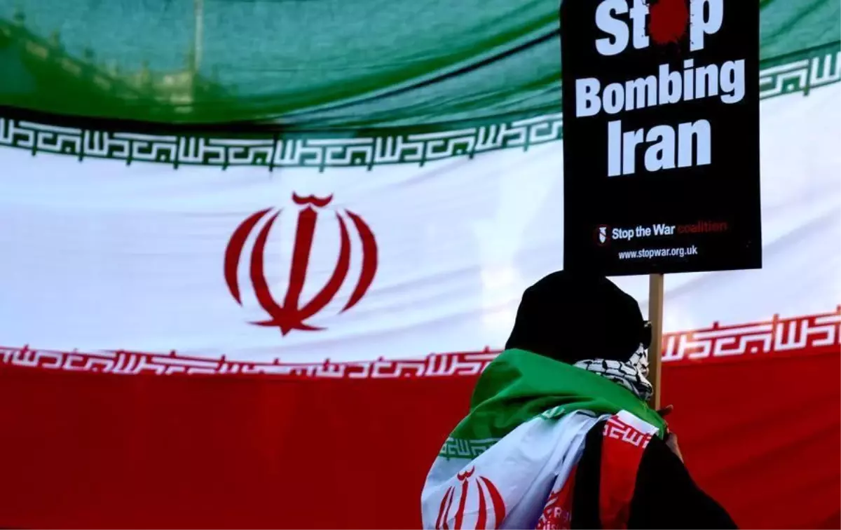 Pentagon İran\'a Asker Yığınağına Hazırlanıyor