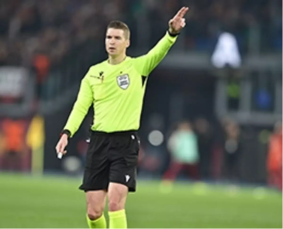 A Milli Takım\'ın Maçında Hakem Belirlendi