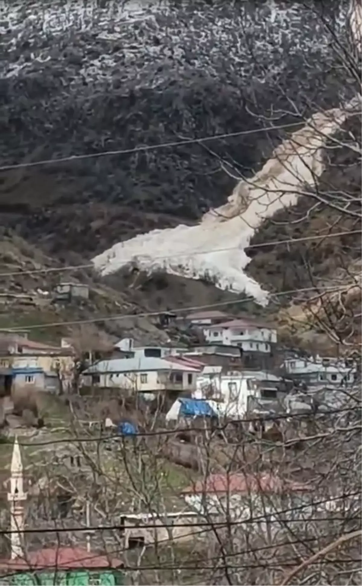 Şırnak\'ta Çığ Anları Kamerada