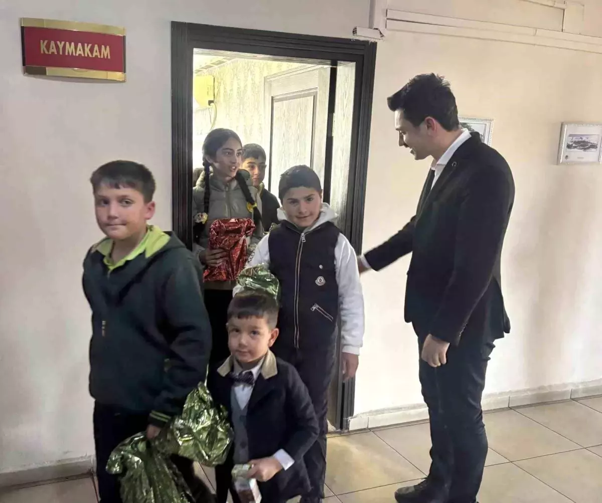 Kaymakam Tutal, Öğrencileri Ağırladı