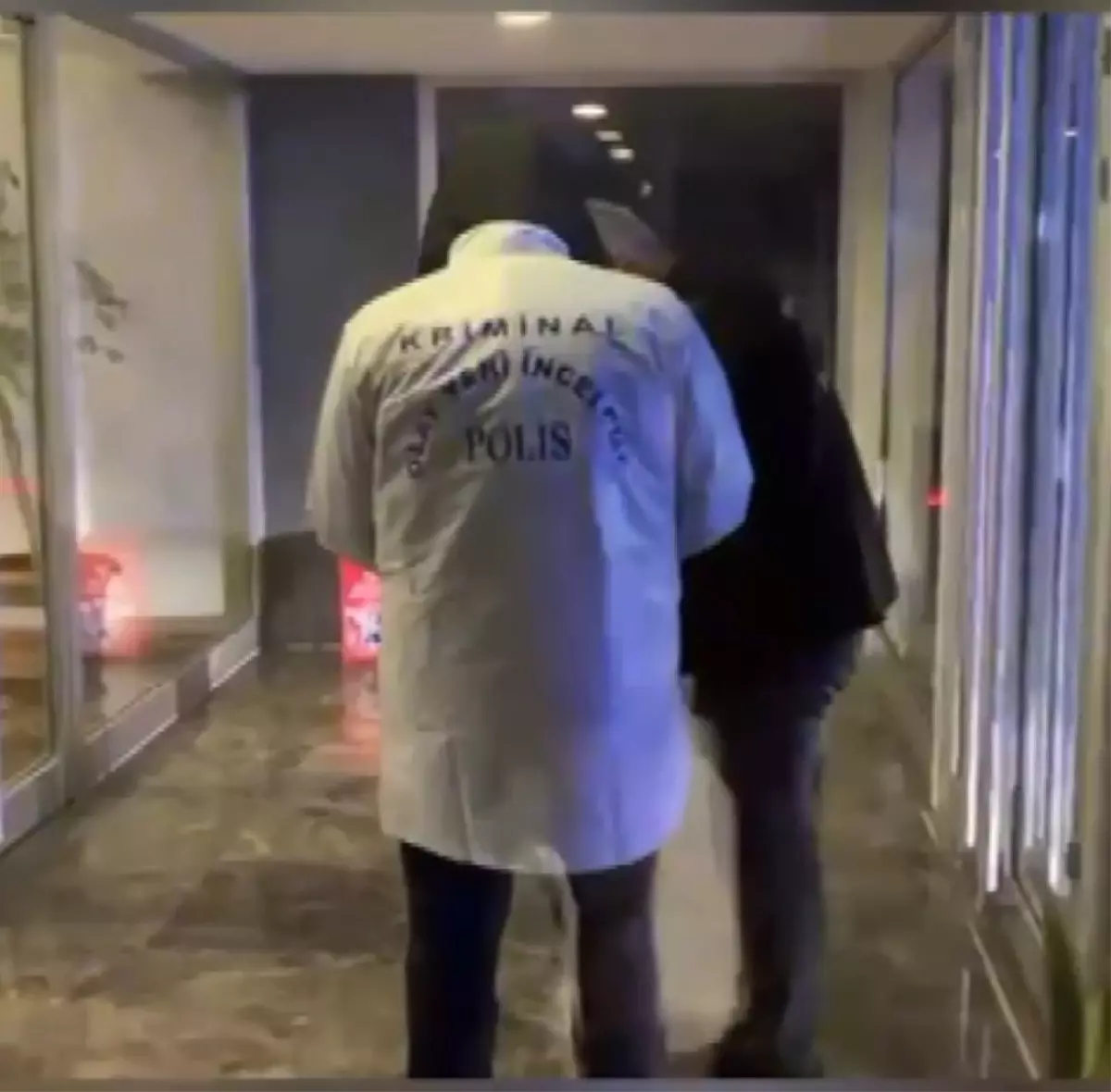 Kartal\'da 6\'ncı kattan düşen hemşire öldü; doktor sevgilisi gözaltına alındı