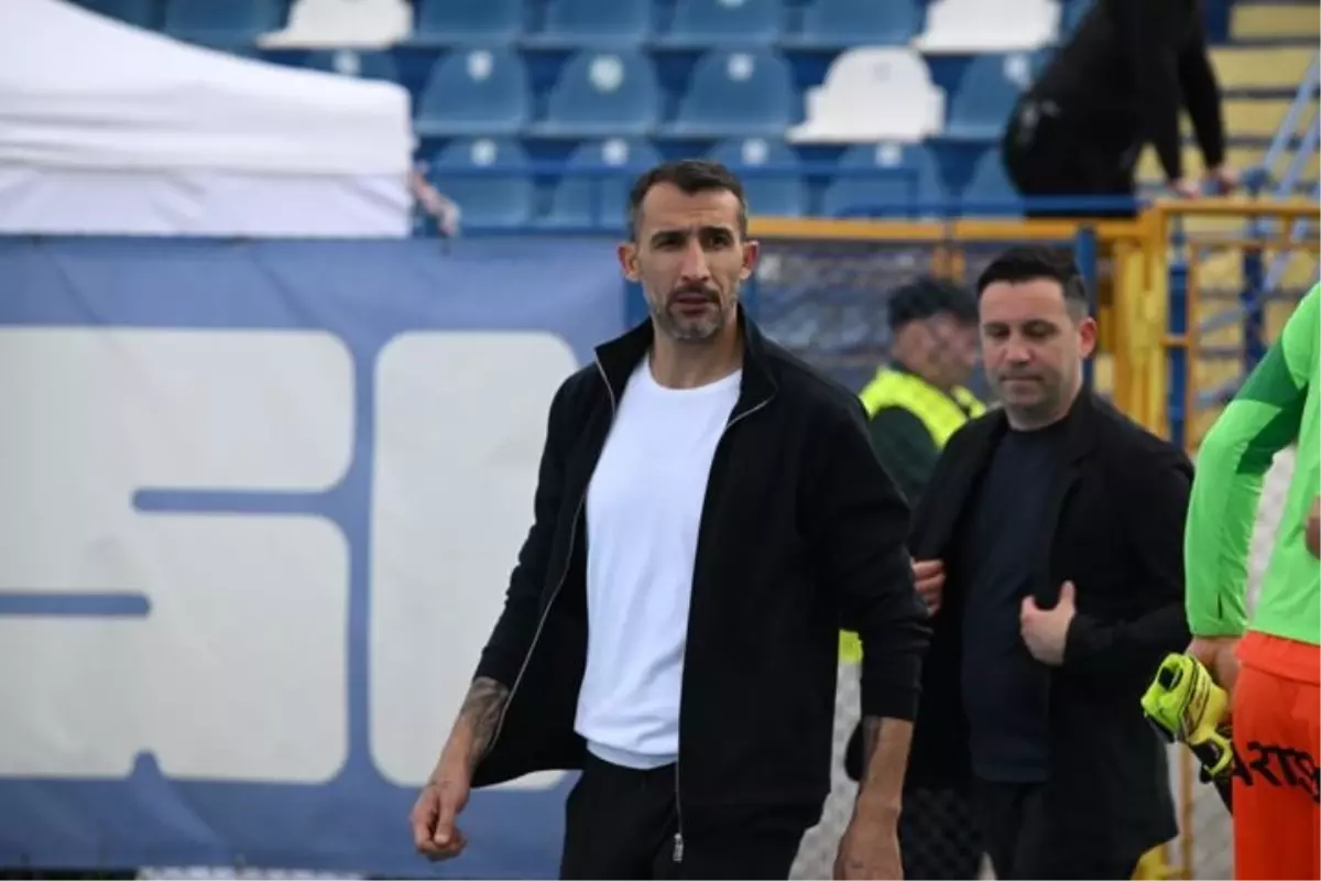 Mehmet Topal Romanya\'ya Dönüyor