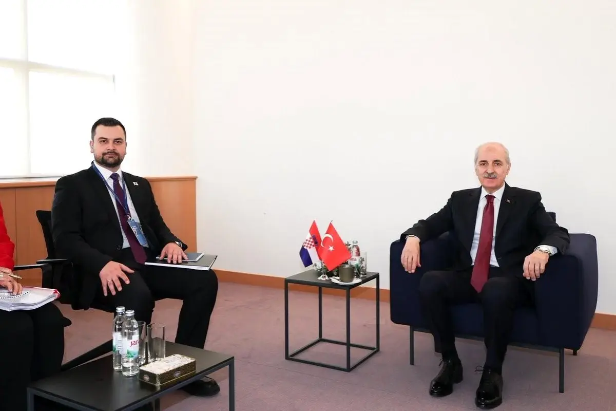 Kurtulmuş\'tan Hırvatistan\'da Temaslar