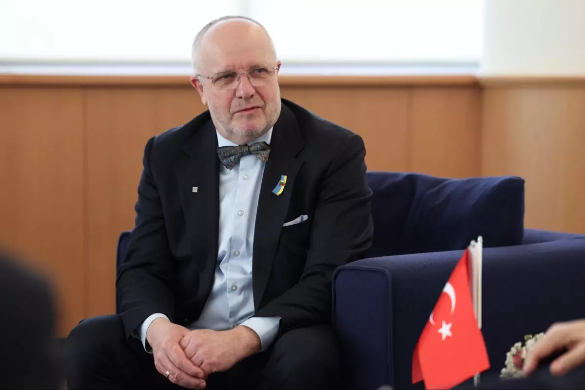 Kurtulmuş ve Olekas\'tan İşbirliği Vurgusu